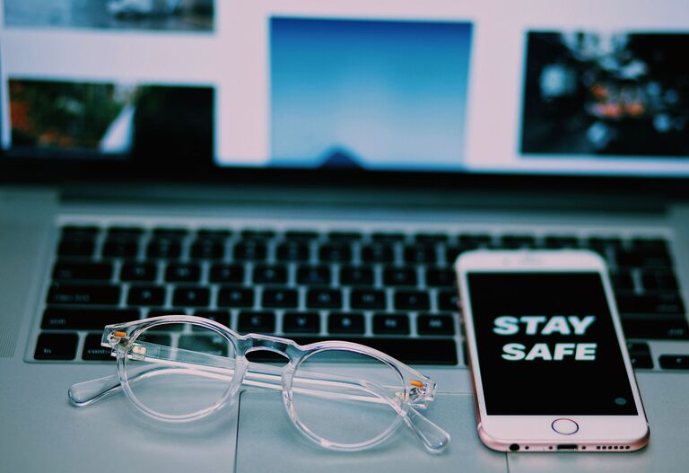 How to Clean Your Phone and Keyboard Safely: Step-by-Step Guide